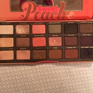 Too Faced Sweet Peach palette